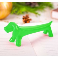 Ручка пластик "С годом собаки" фигурная (собачка) в подарочной упаковке (будка)