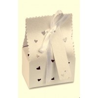 Коробочка - сумочка с лентой и сердечками №5357.19