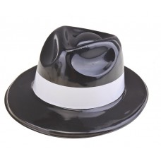 Шляпа черная с белым кантом, пластик, 31 × 27 × 11 см  №4480.136
