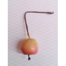 Декоративное Яблоко красно-желтое, размер: 2,2 х 2,7 см №3111.25
