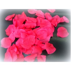 Лепестки роз  цвет малиновый тканевые
